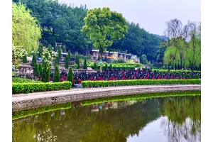墓地销售，风景如画